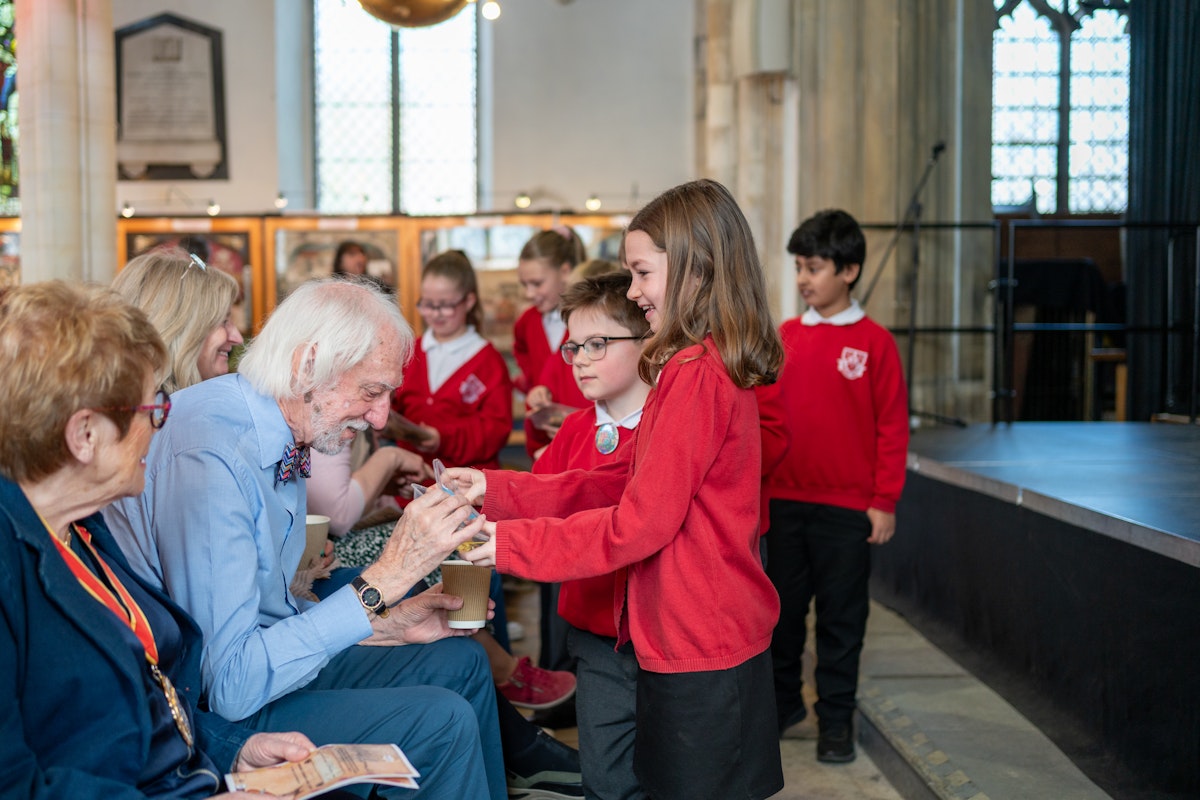 Broke Hall students share smell boxes with delegates